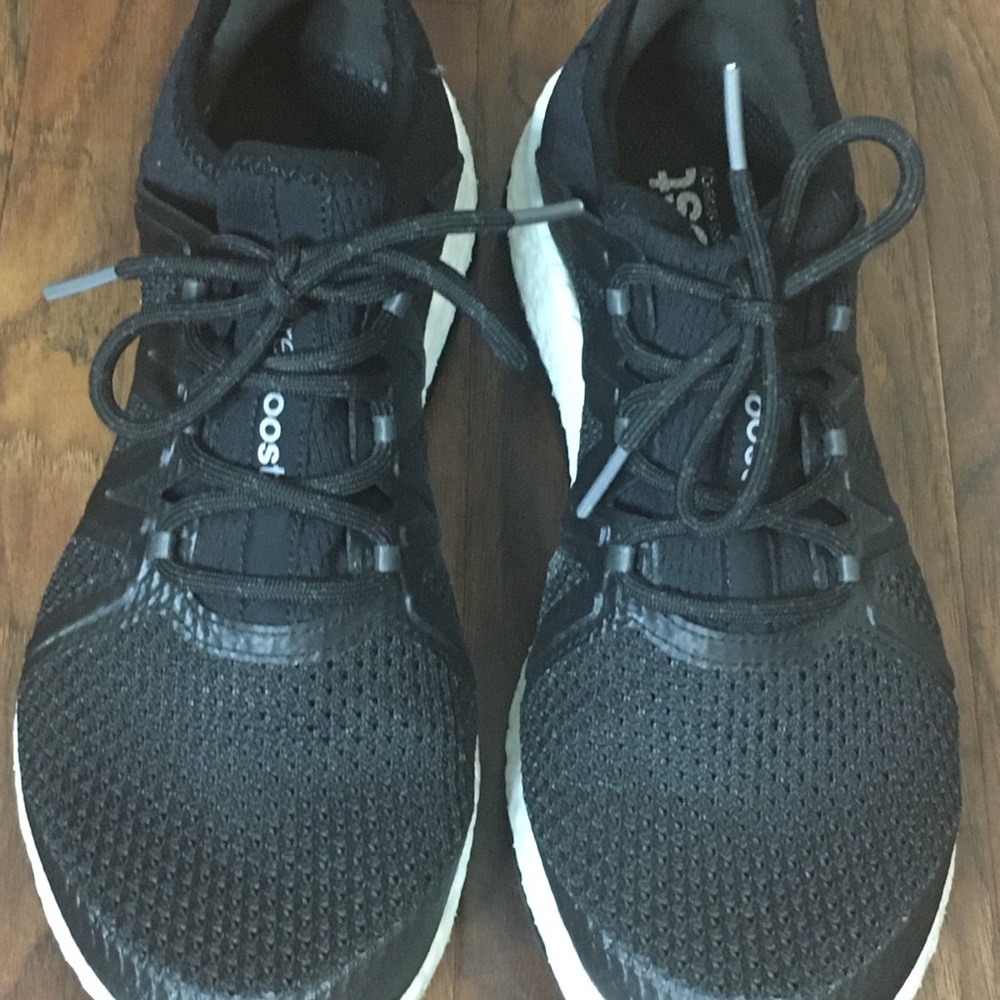 Adidas Women’s Pure Boost X Size 9